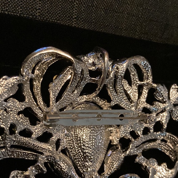 COPY - Rhinestone Brooch - Picture 3 of 4